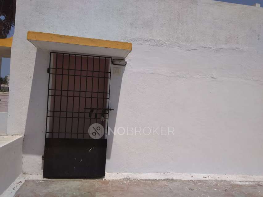 1 BHK House for Rent  In Selaiyur