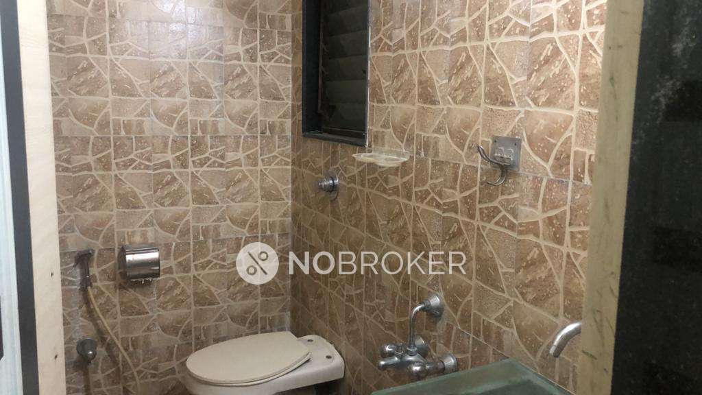 2 BHK Flat In Vishnu Shivam Towers For Sale  In Kandivali East