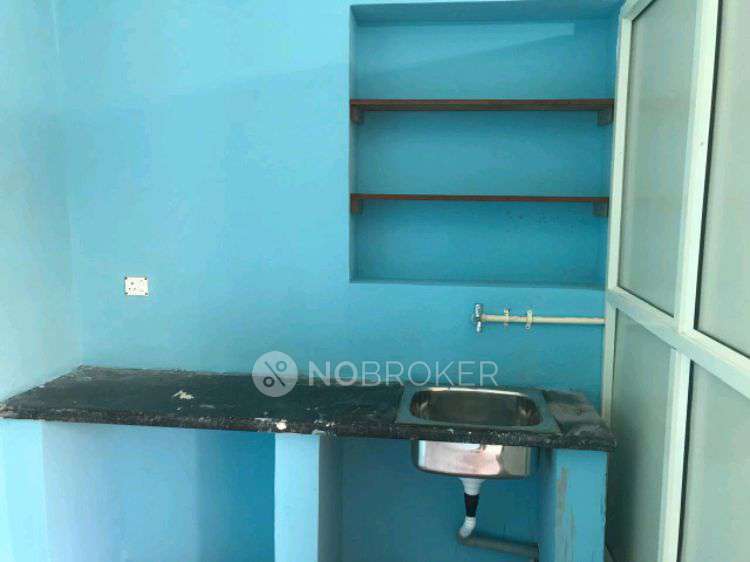 1 RK House for Rent  In Dooravani Nagar