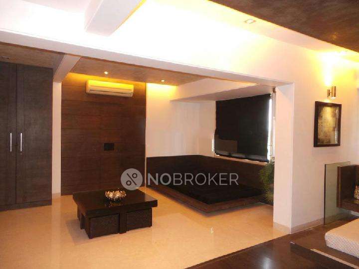 4 BHK Flat In Bayview Apartment For Sale  In Bandra West