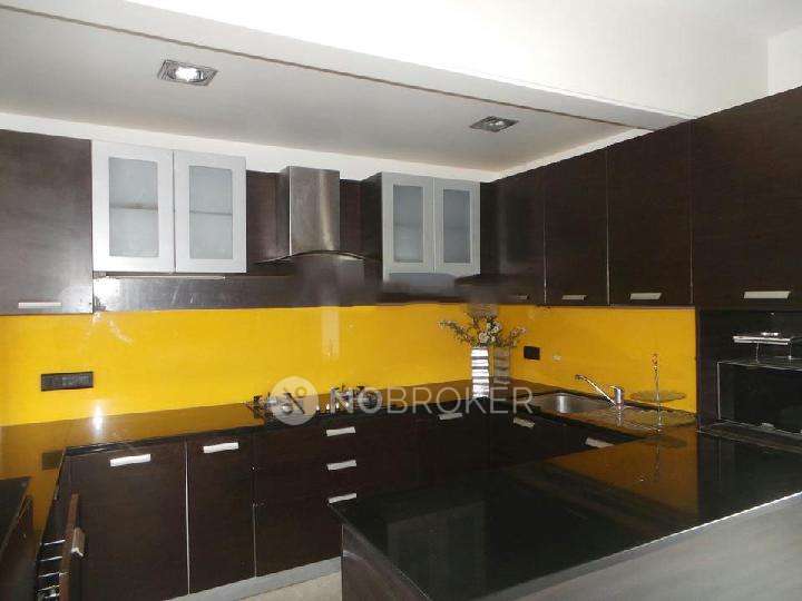 4 BHK Flat In Bayview Apartment For Sale  In Bandra West