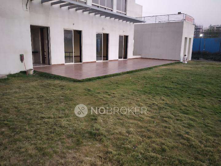 2 BHK Flat In Mulik Luxuria for Rent In Wagholi
