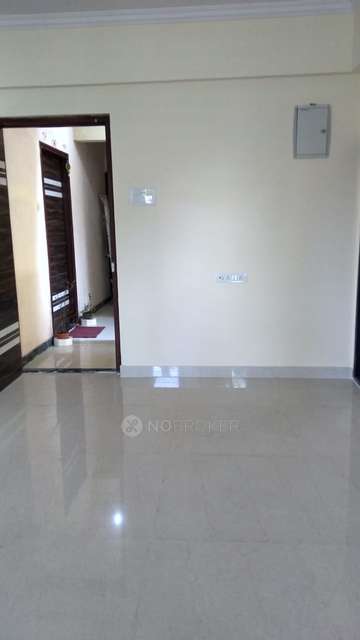 2 BHK Flat In Parkar Sadan For Sale  In Chembur