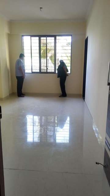 2 BHK Flat In Parkar Sadan For Sale  In Chembur