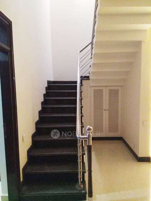 3 BHK Flat In Vanani Apartments For Sale  In Mailasandra
