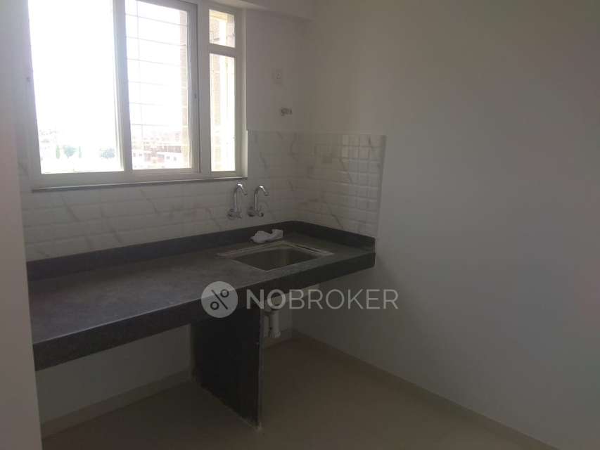 1 BHK Flat In Majestique Aqua for Rent  In Fursungi