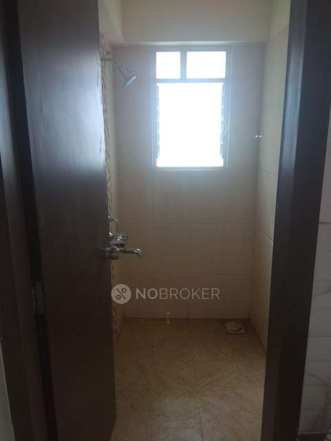 1 BHK Flat In Majestique Aqua for Rent  In Fursungi