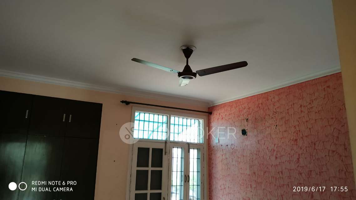 3 BHK Flat In Florence Residency for Rent  In Sector 56