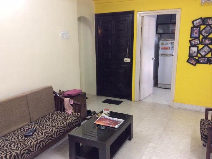 Amar Subway chs Santacruz West Rent WITHOUT BROKERAGE Semifurnished