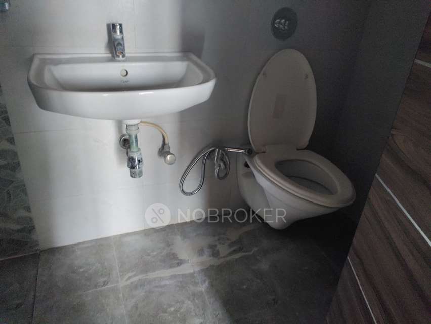 3 BHK Flat In Venkatesh Bhoomi Bliss for Rent  In Hadapsar