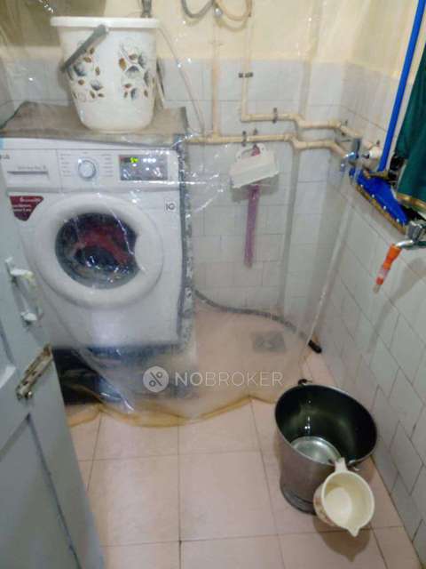 1 BHK Flat In Manish Darshan Apartment For Sale  In Fatima Nagar