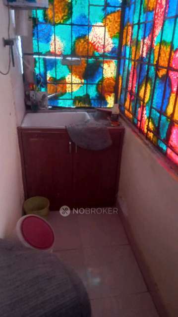 PG for Girls in Poonamallee