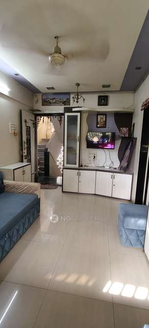 1 BHK Flat In Arihant Society For Sale  In Kandivali East