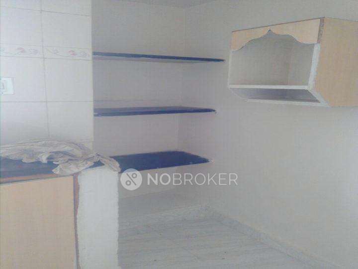 2 BHK Flat In Standalone Building  for Rent  In  Kasavanahalli