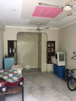 1 BHK Flat for Rent  In Sector 23