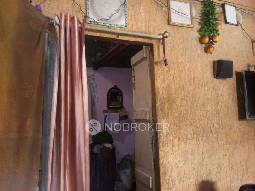 1 RK Flat For Sale  In Chinchpokli