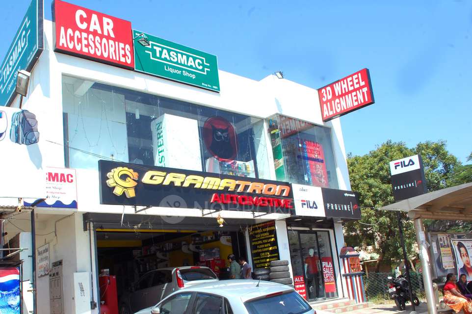 Showroom in Injambakkam , Chennai for Rent 