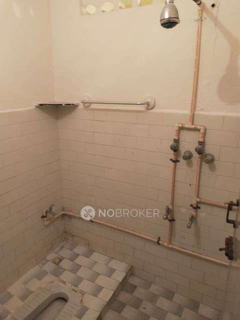 2 BHK Flat In Elegent Apartment For Sale  In Thiruvanmiyur