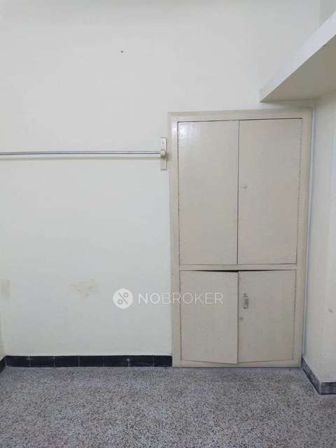 2 BHK Flat In Elegent Apartment For Sale  In Thiruvanmiyur