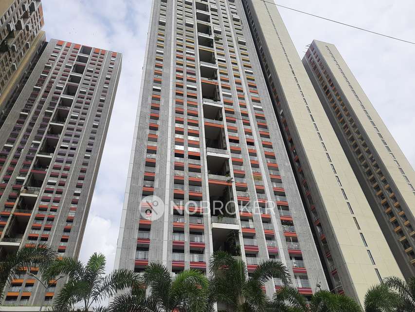 1 BHK Flat In Lodha Enchante For Sale  In Wadala East