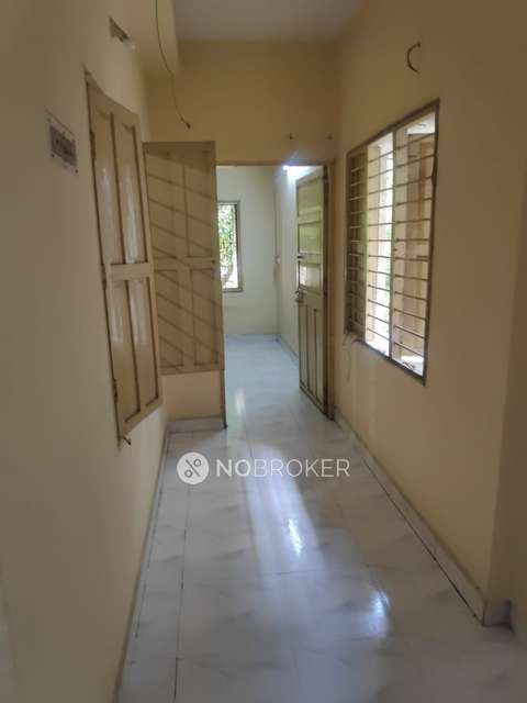2 BHK Flat In Lotus Colony Apartment For Sale  In  Annanagar East