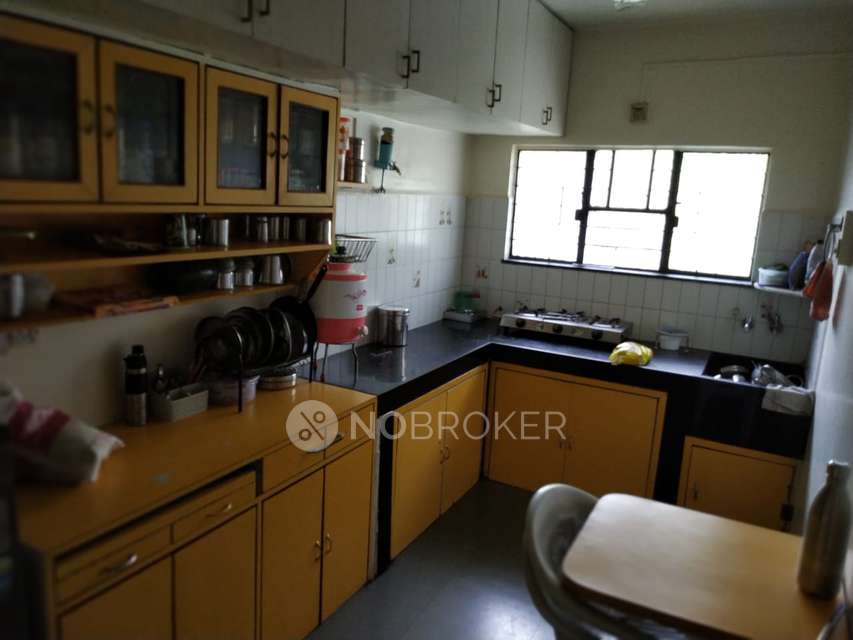 1 BHK Flat In Ramkrishna Apartment for Rent  In Guru Nanak Nagar