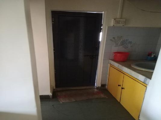 1 BHK Flat In Ramkrishna Apartment for Rent  In Guru Nanak Nagar