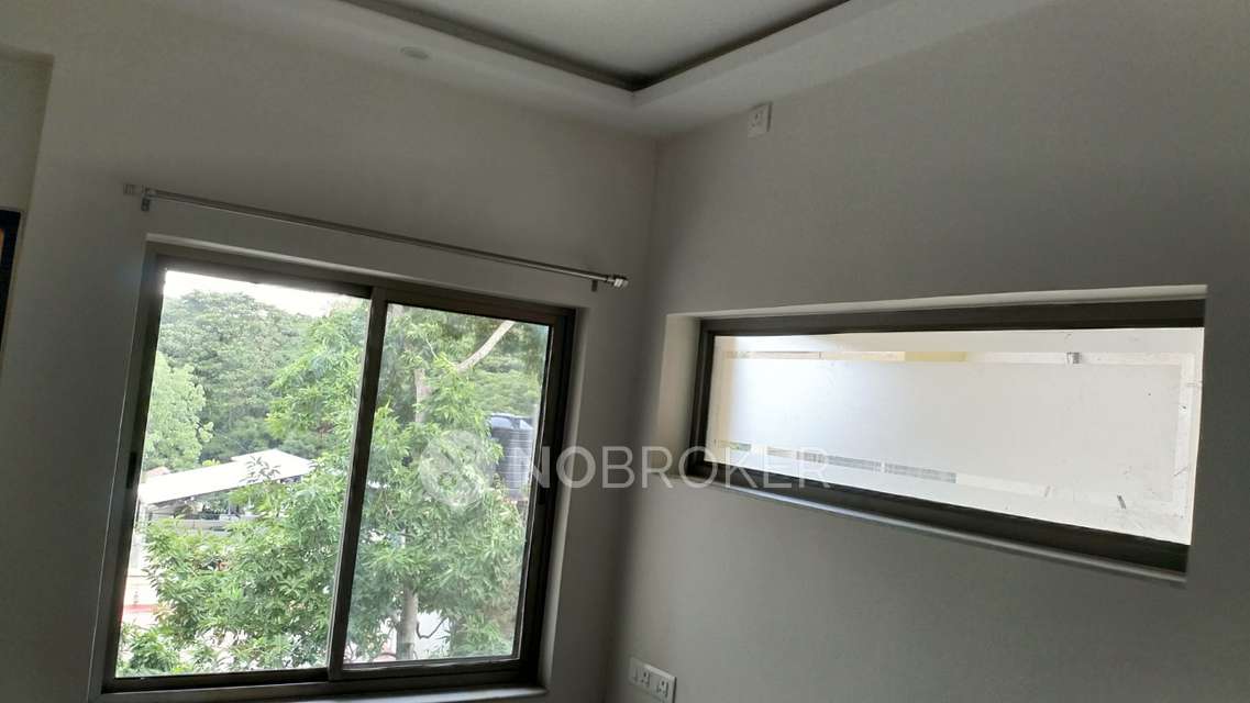 3 BHK Flat In Sah Jeevan Apartment. For Sale  In Armane Nagar,