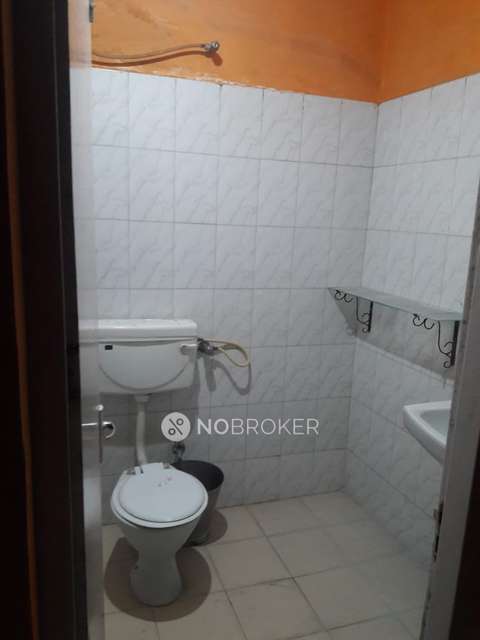 2 BHK Flat In Ashoka Summit Society For Sale  In Kondhwa