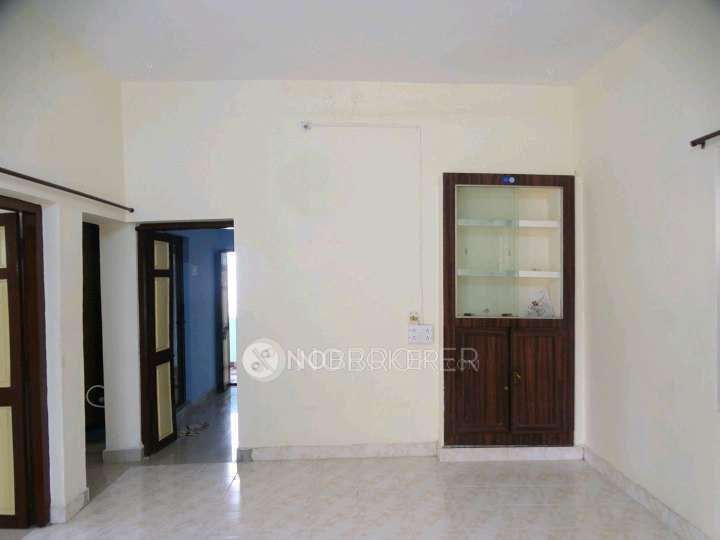 2 BHK Flat In Aradhana Apartments  For Sale  In Anakaputhur