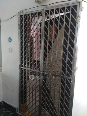 2 BHK Flat In Sandeep Veerabhadra Towers For Sale  In Old Bowenpally