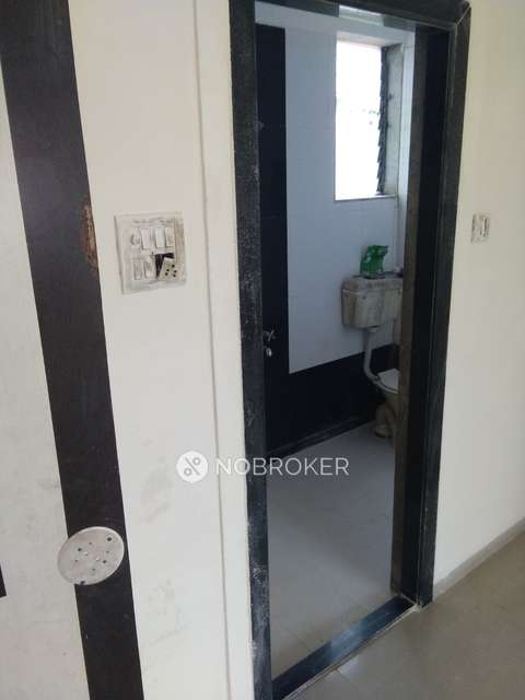 2 BHK Flat In Om Residency Chs Kalamboli For Sale  In Panvel,