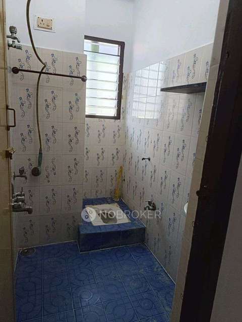 2 BHK Flat In Srivari For Sale  In Choolaimedu