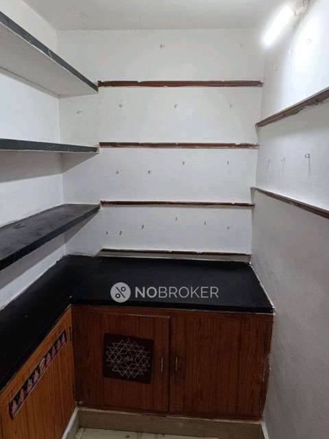 2 BHK Flat In Srivari For Sale  In Choolaimedu