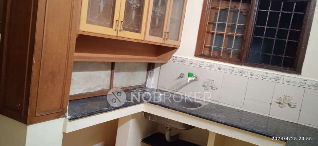 2 BHK House for Lease  In Duraisamy Street