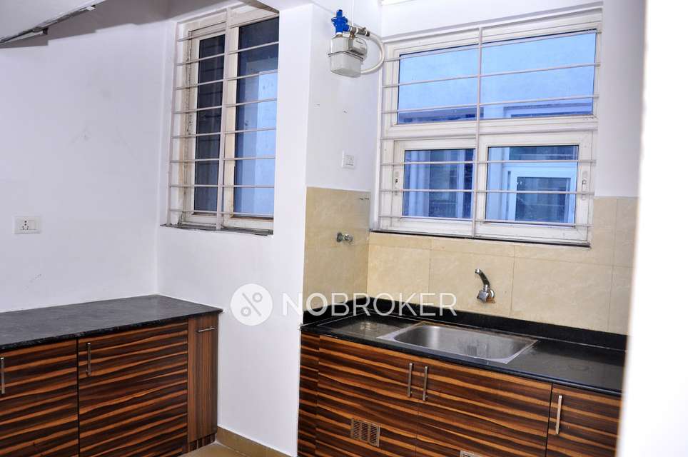 3 BHK Flat In S And P Living Spaces For Sale  In 34gw+cr3, Agraharam, Kil Ayanambakkam, Chennai, Tamil Nadu 600095, India