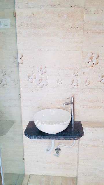 3 BHK Flat In Rishabh Heights For Sale  In Borivali West