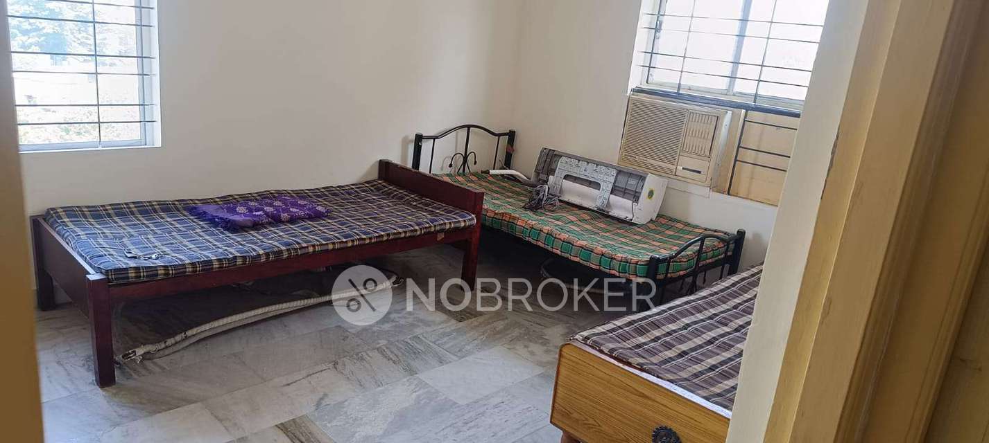 PG for Boys in Tharamani