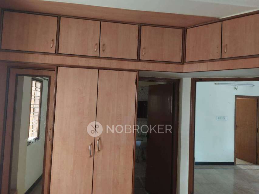 3 BHK Flat for Rent  In Malleshwaram