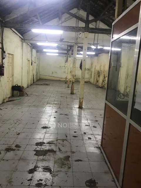 Godown/Warehouse in Byculla West, Mumbai for Rent 