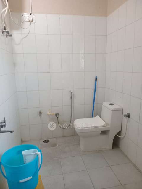 2 BHK Flat In Sahara Estate For Sale  In Auto Nagar