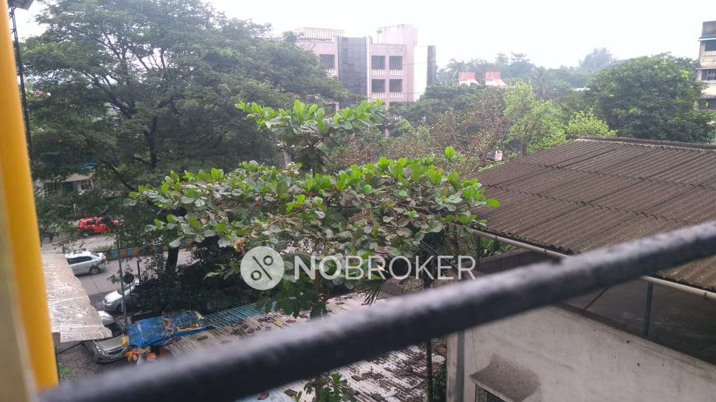 1 BHK Flat In Shreesairam Society For Sale  In Kalwa