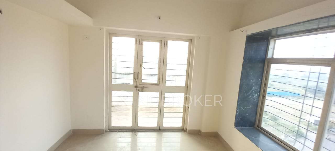 2 BHK Flat In Tanish Orchid For Sale  In Charholi Budruk