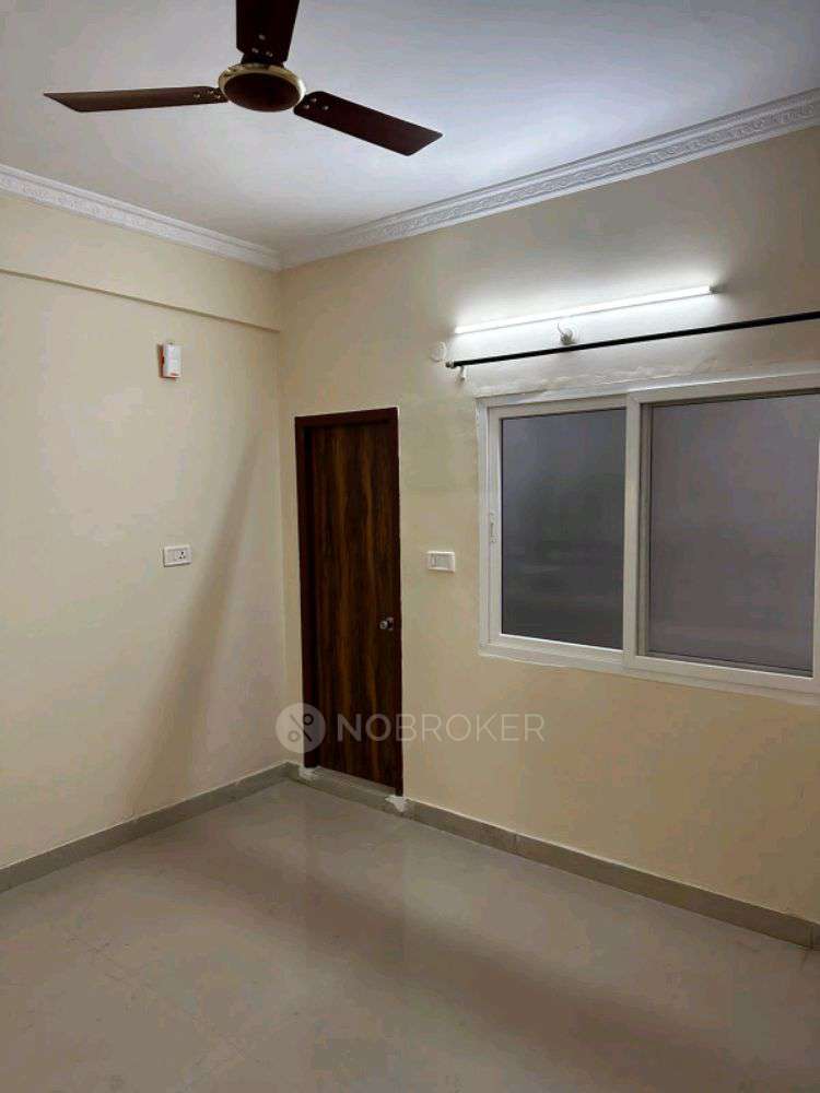 Teja Residency Manikonda Rent WITHOUT BROKERAGE Semifurnished 3 BHK