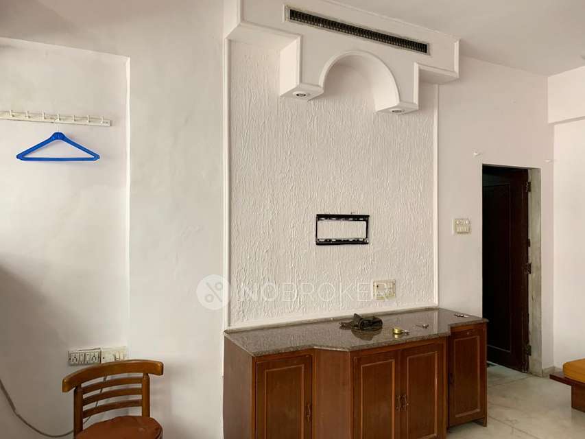 1 BHK Flat In Bandra Red Rose For Sale  In Bandra West