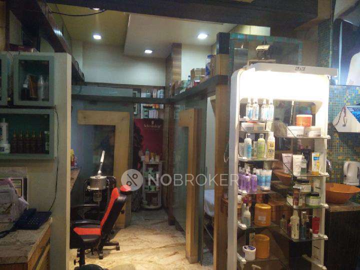 Shop in Ghatkopar West, Mumbai for sale 