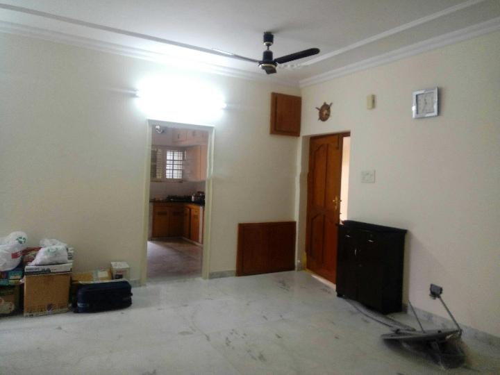 Padmaja Towers Banjara Hills Rent WITHOUT BROKERAGE Semifurnished 3