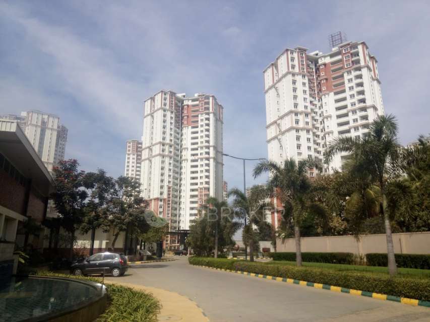 2 BHK Flat In Prestige Lakeside Habitat for Rent  In Gunjur Village