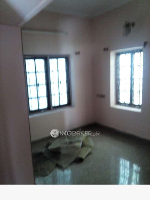 2 BHK Flat In Vedant Paradise For Sale  In Malakpet