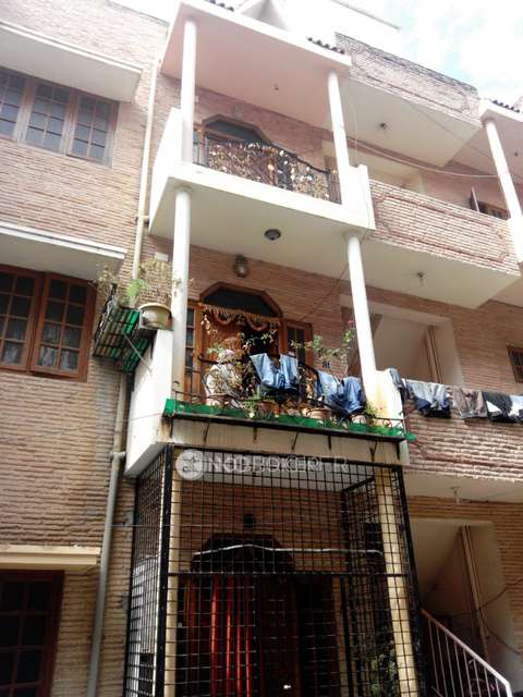 2 BHK Flat In Vedant Paradise For Sale  In Malakpet